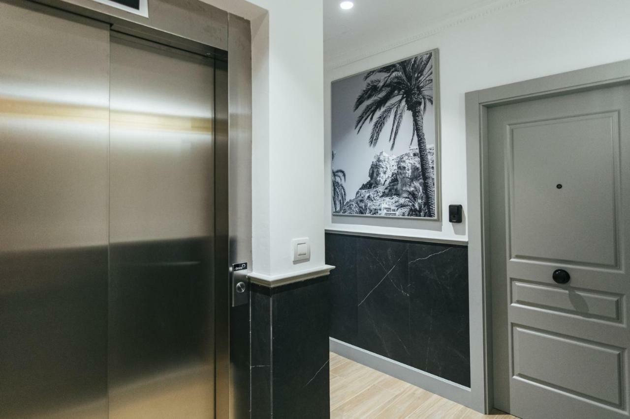 The Lucky Flats - Poeta Quintana Apartment Alicante Ngoại thất bức ảnh